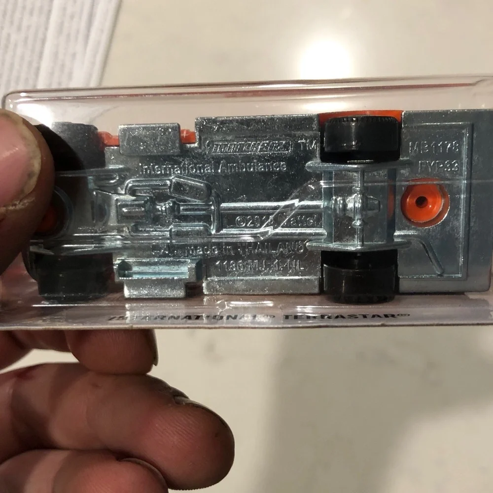 Mattel Matchbox Orange Medi-Vac Ambulance